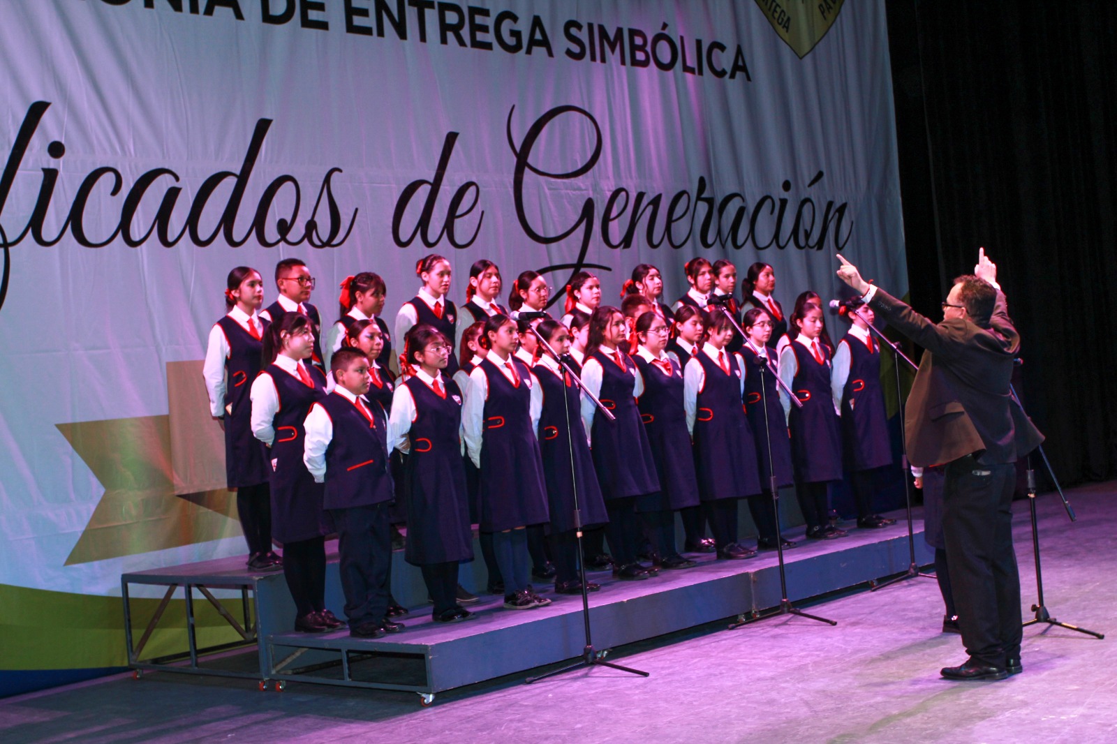 Imagen 2 de la clausura 2022-2025